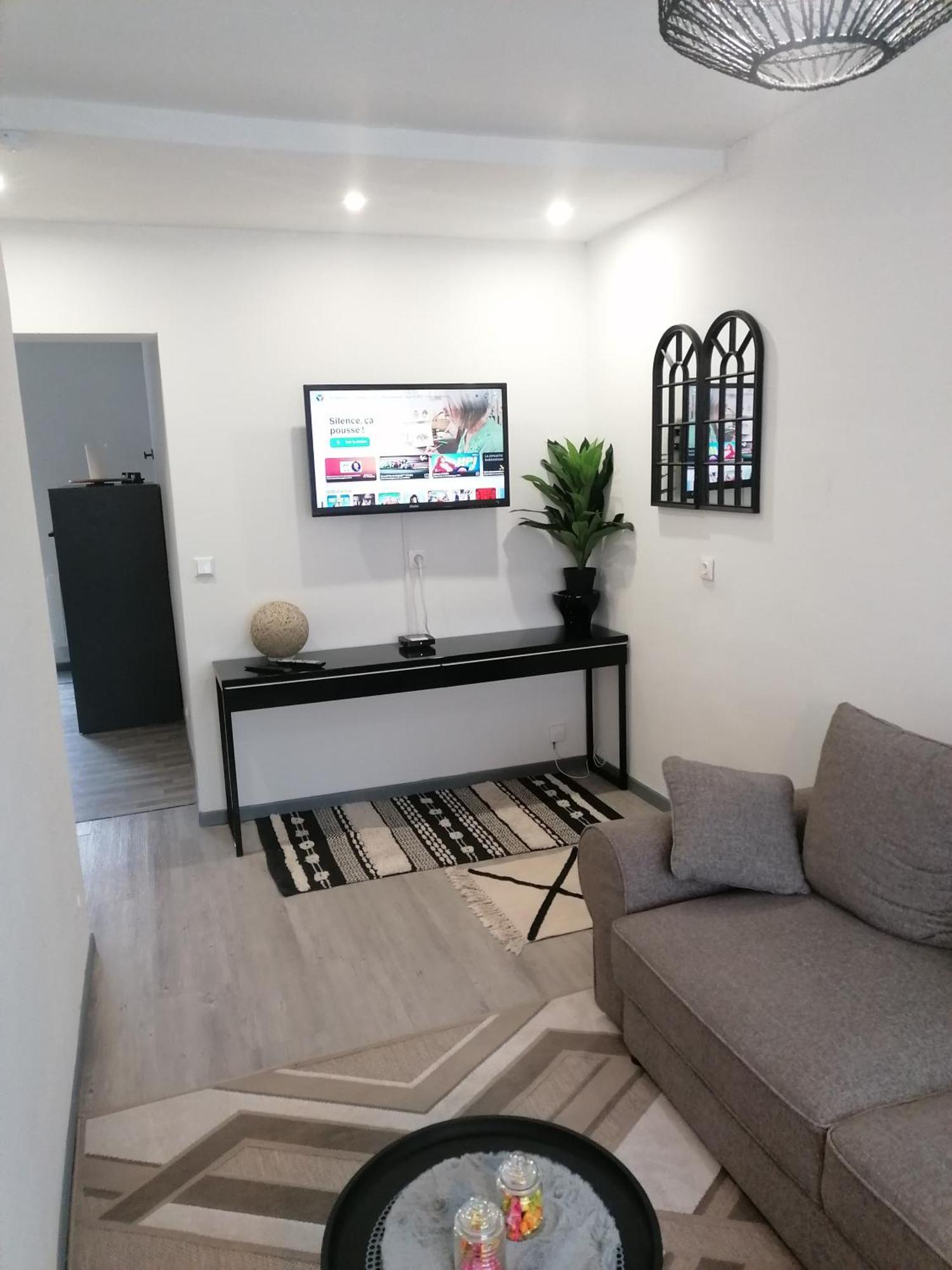 Appt Le Perfecto 50M2 Terrasse Privee Apartment Mazingarbe Bagian luar foto